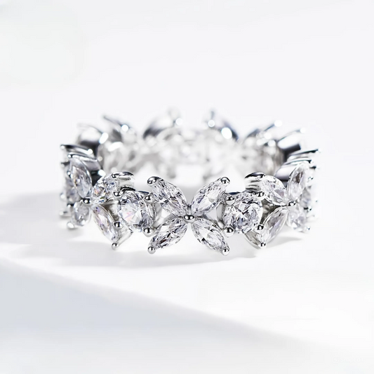 Floral Eternity Ring – 2,2 CT Moissanit in 925er Silber